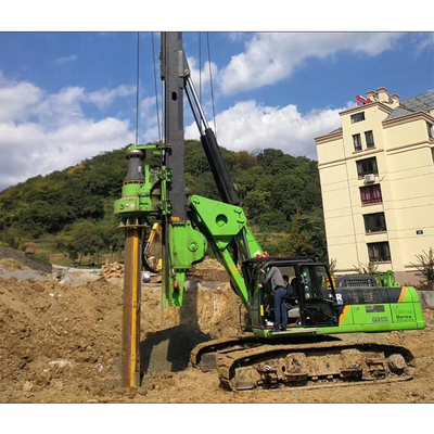 تستخدم 50kN Crowd Force Piling Rig مع 0-40rpm سرعة الحفر