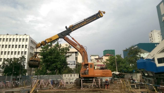 ذراع تلسكوبية 15200mm Clamshell 11825mm Max نصف قطر الحفر الرأسي